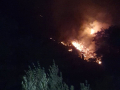 terni incendio rocca san zenone notte (1)