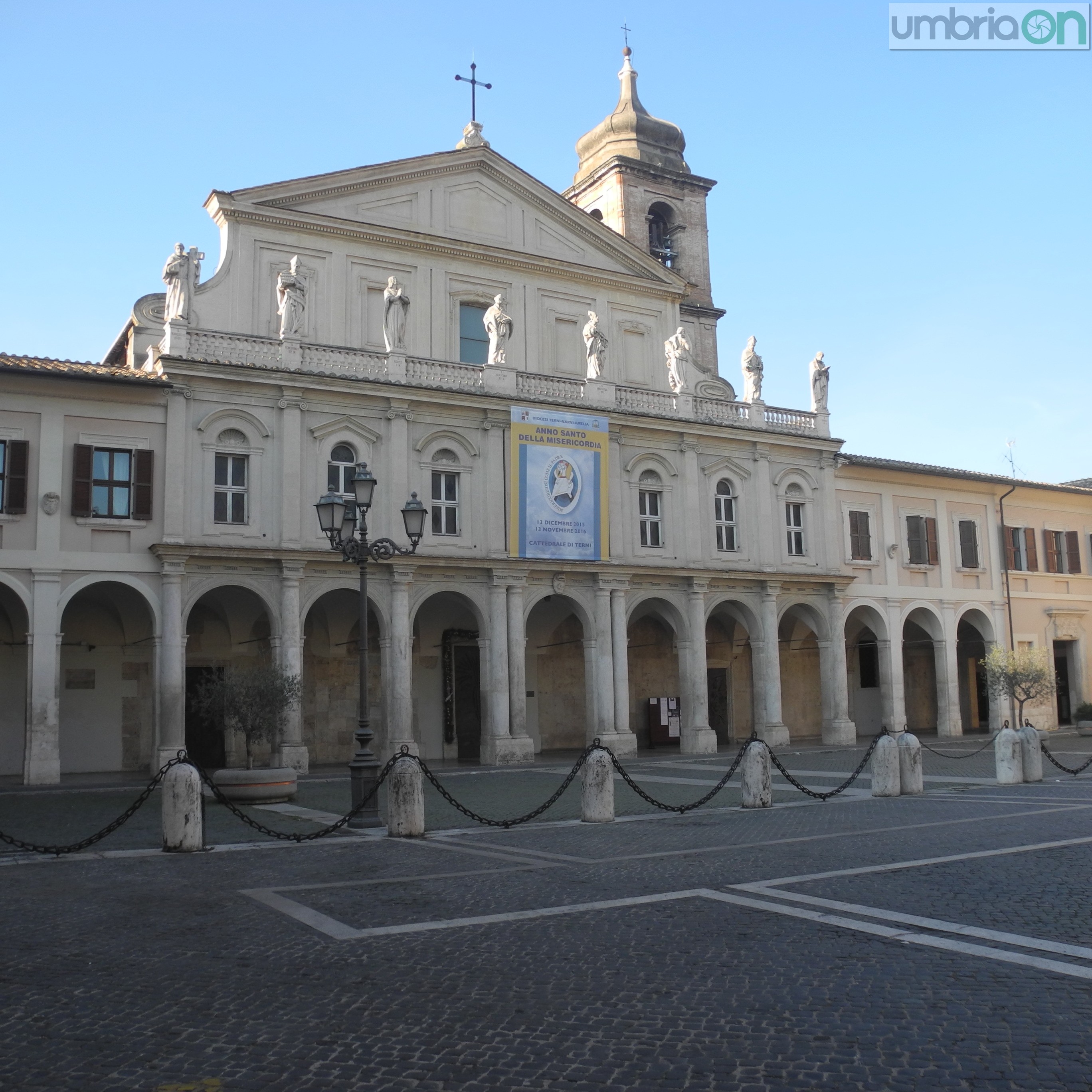 Piazza Duomo Terni (2)