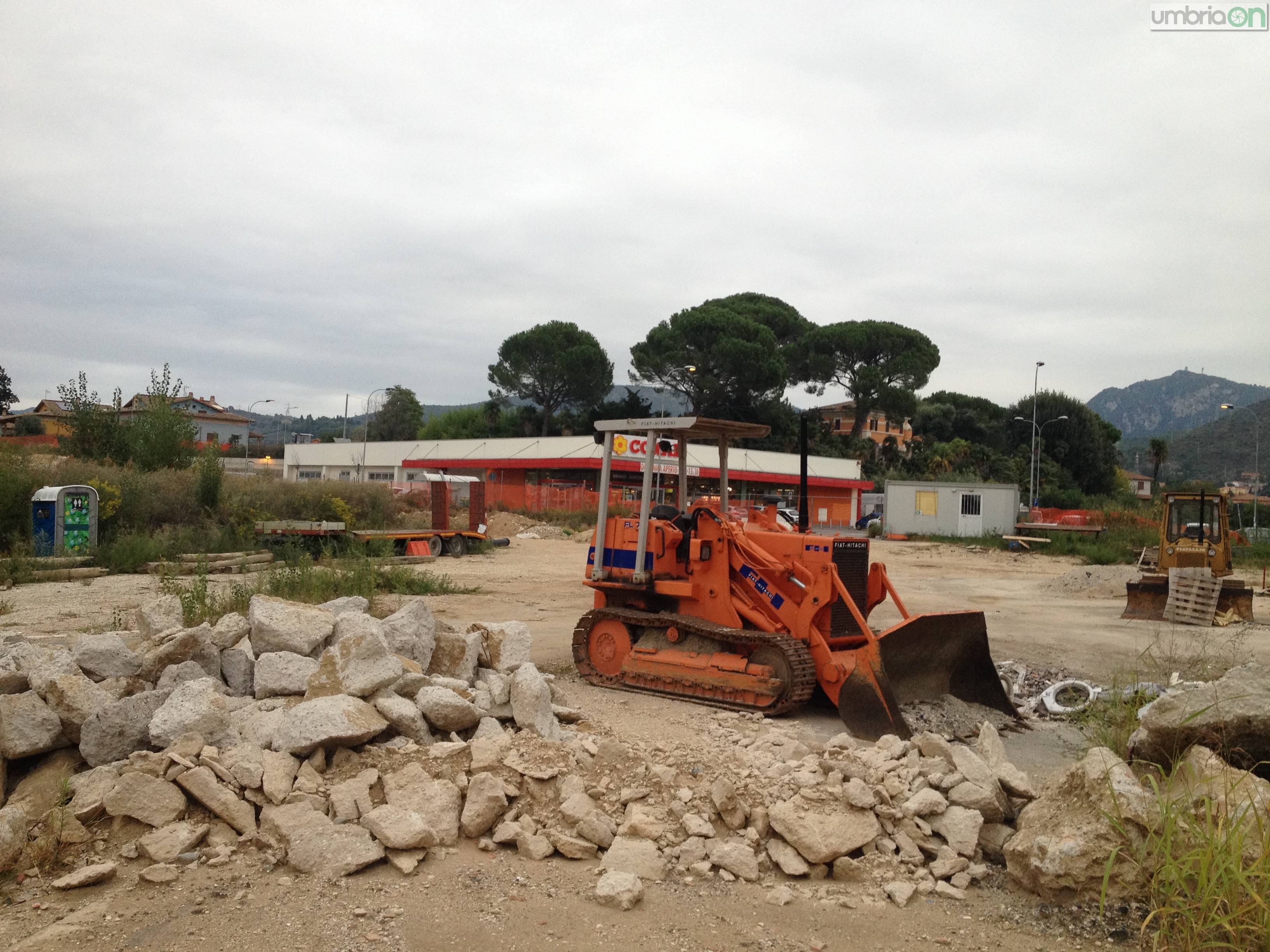 Terni rotonda ospedale urbinati (10)