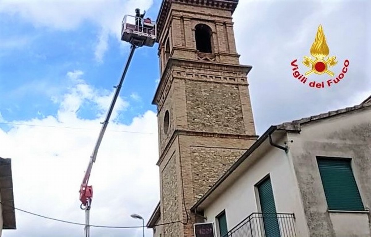 Verifiche-campanile-chiesa-Pierantonio-terremoto-10-marzo-2023