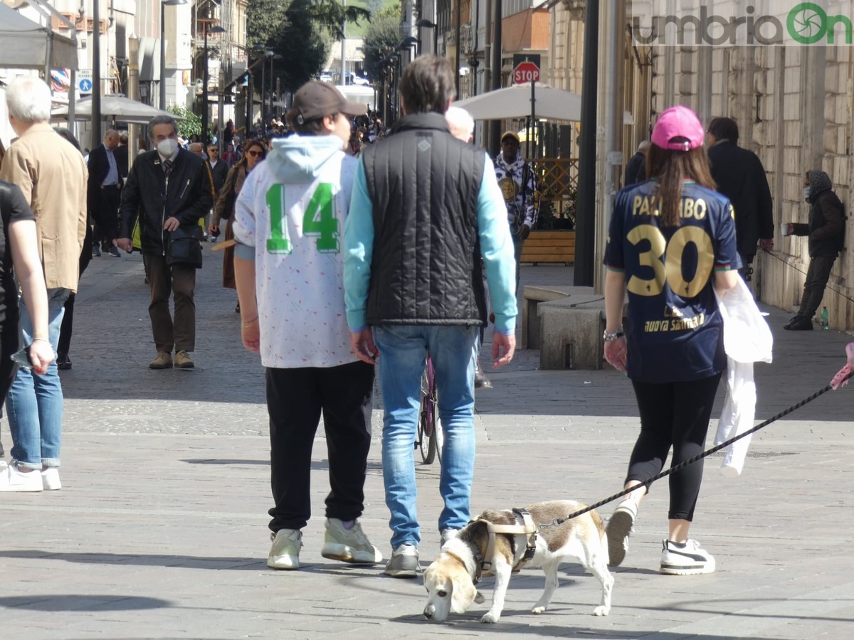 Tifosi-Ternana-pre-derby-Perugia-30-aprile-2022-3