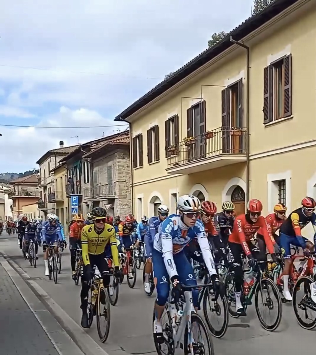 Tirreno-Adriatico partenza Arrone, foto Ezio Cairoli - 7 marzo 2024 (7)