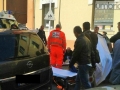 Uomo si dà fuoco in via Marco Claudio, tentato suicidio - 26 febbraio 2016 (3)