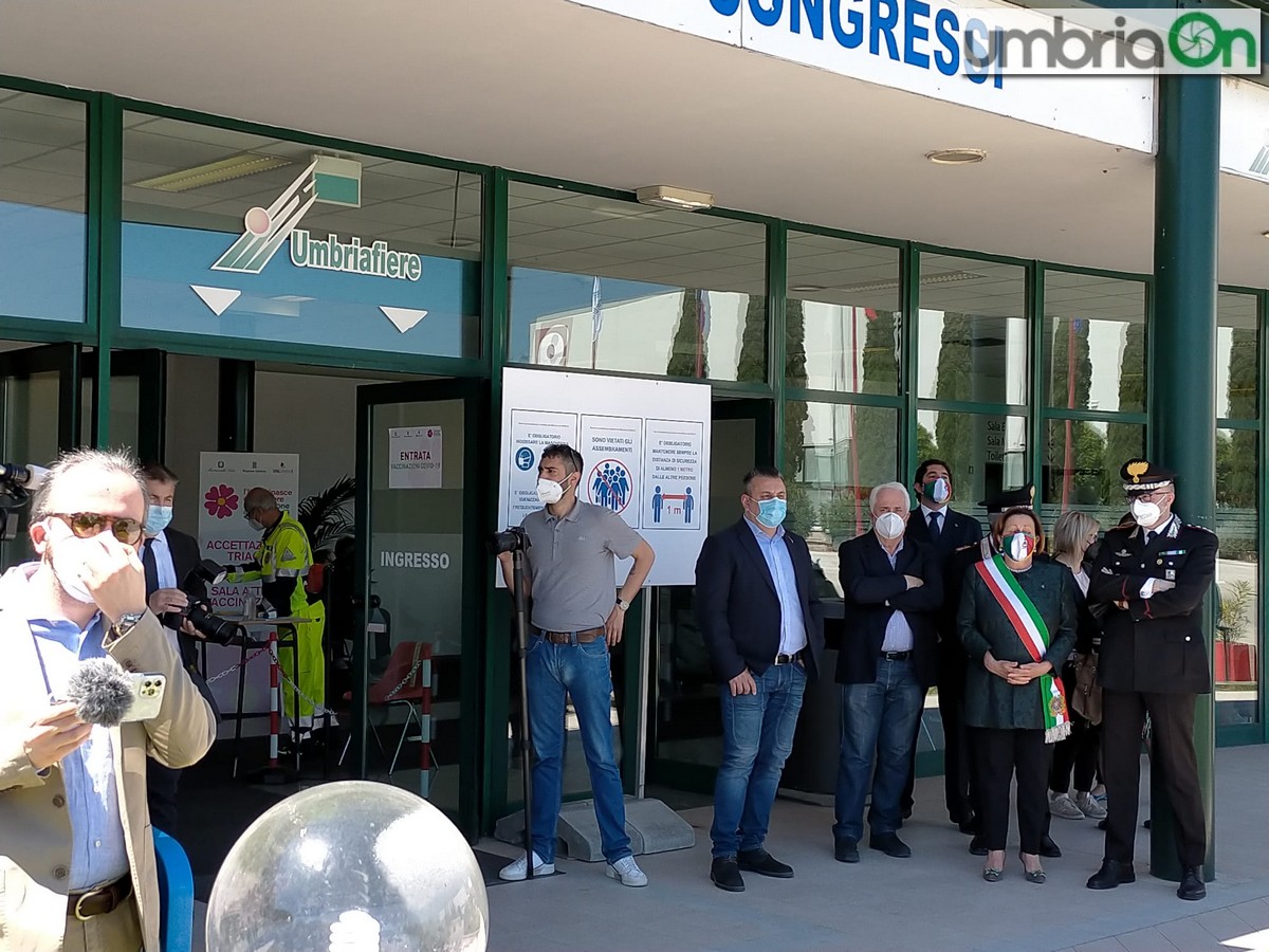 Umbria-fiere-hub-vaccinale-Bastia