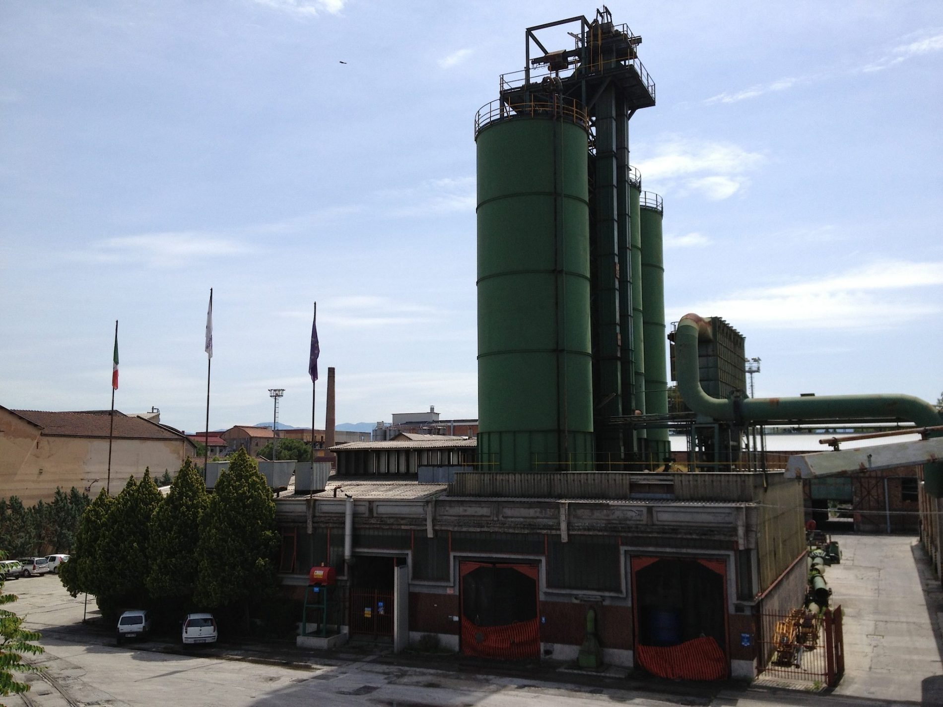 Elettrocarbonium: «Affitto di otto mesi»