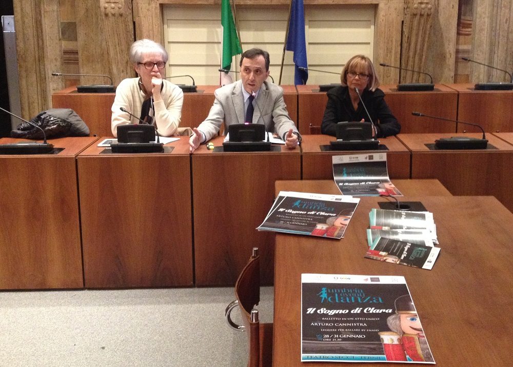 la conferenza di presentazione