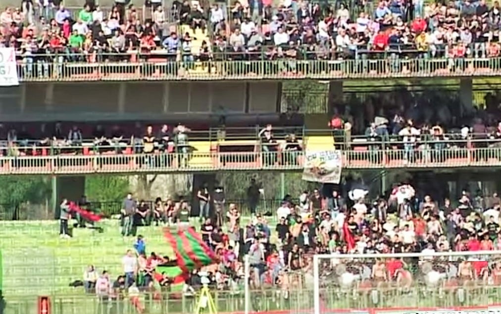 La Nord in occasione di Ternana - Taranto
