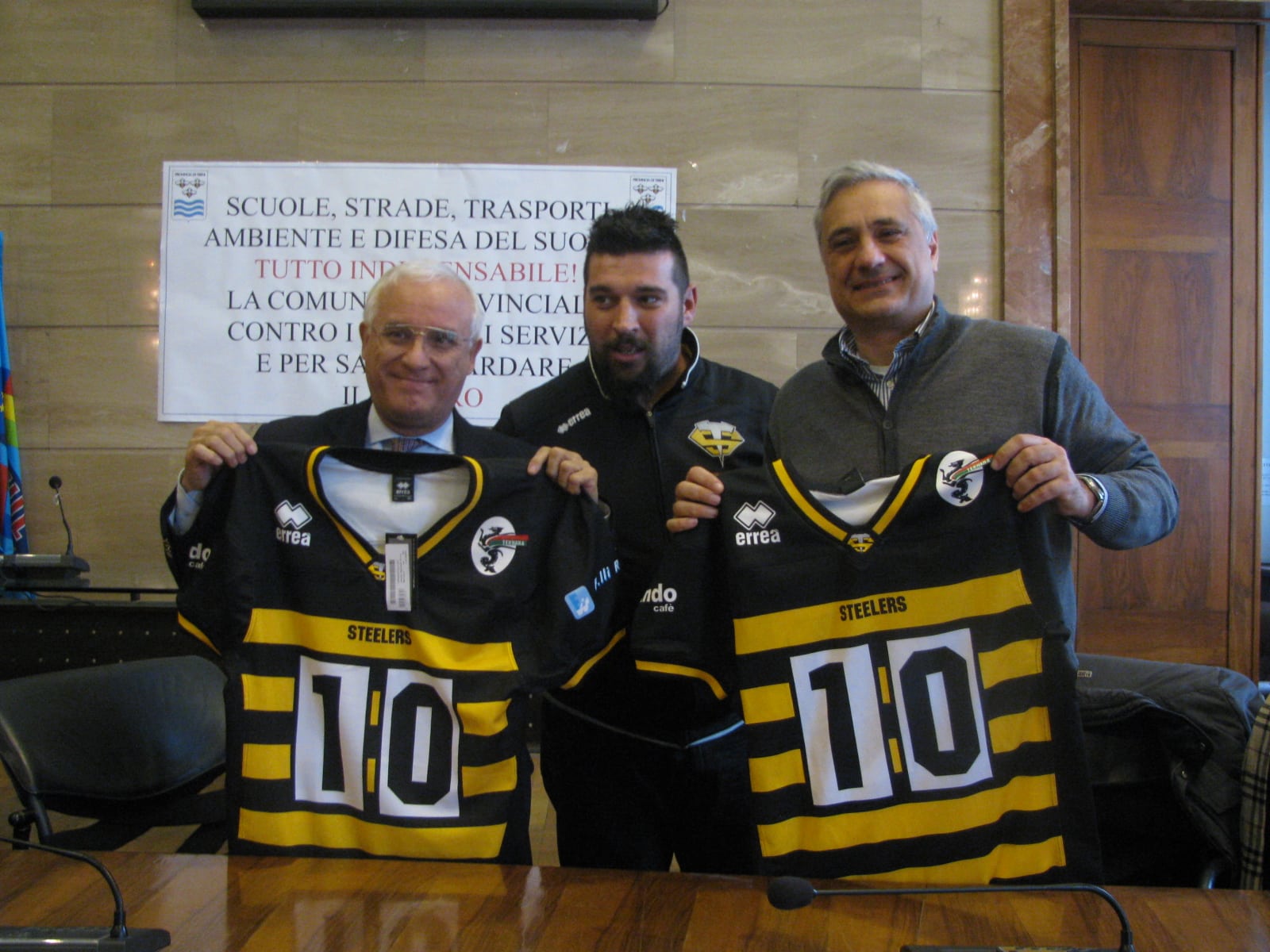 La presentazione degli Steelers del 2015