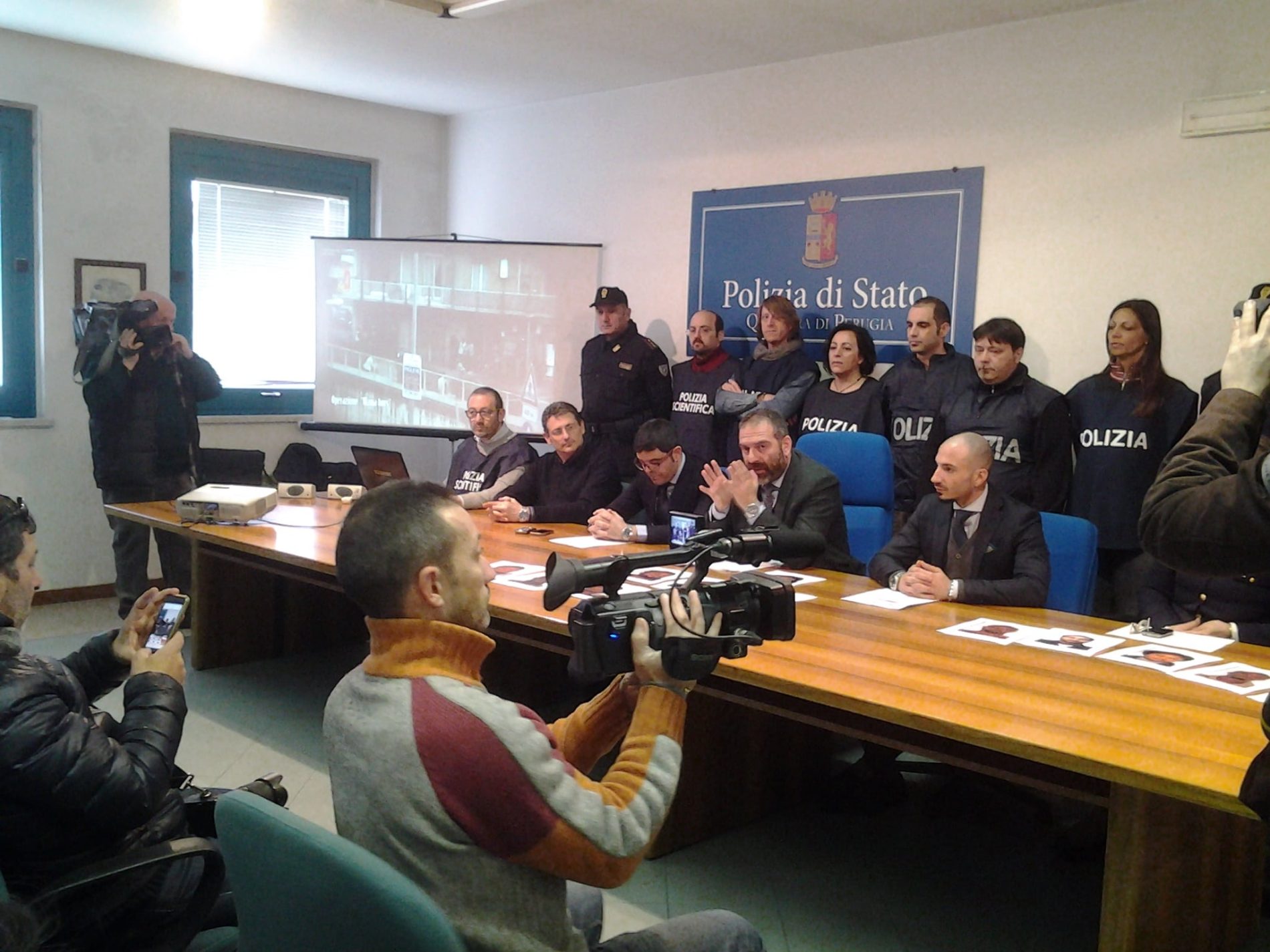 In questura, per i dettagli