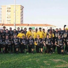 Steelers, debutto nel derby