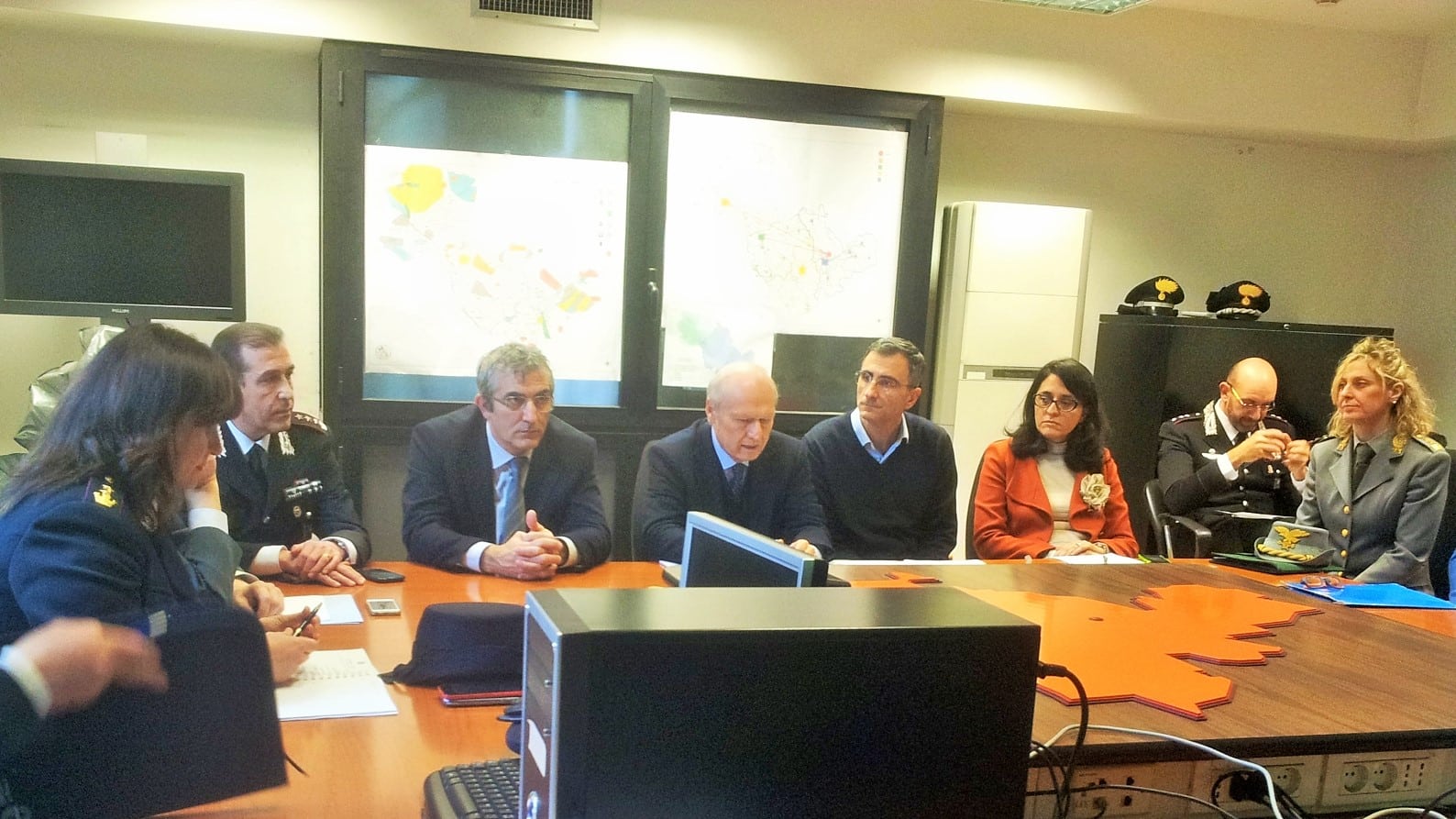 La riunione convocata dal Prefetto