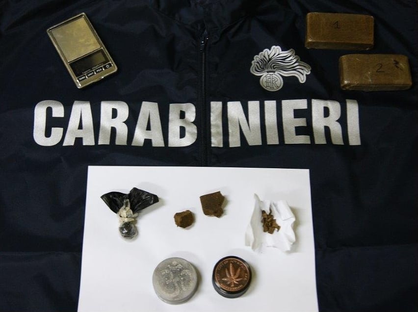 Il materiale sequestrato