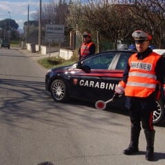 Foligno, coltelli vietati: due denunce