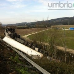 Quattro feriti sul Rato per un incidente