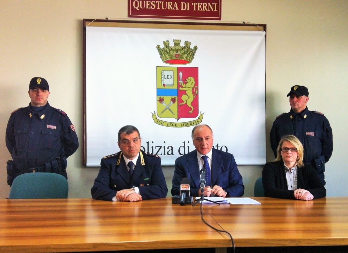La conferenza stampa in questura