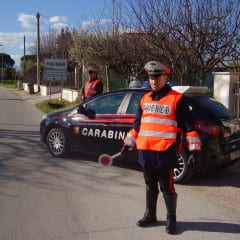 Foligno, carabinieri: cinque denunce