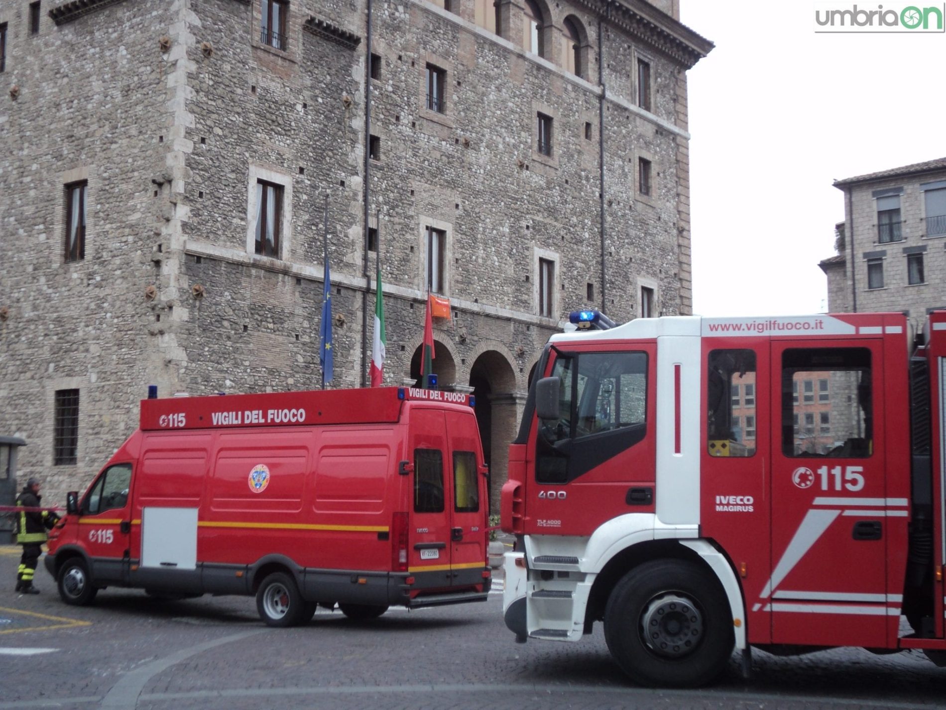 Piazza Ridolfi bloccata