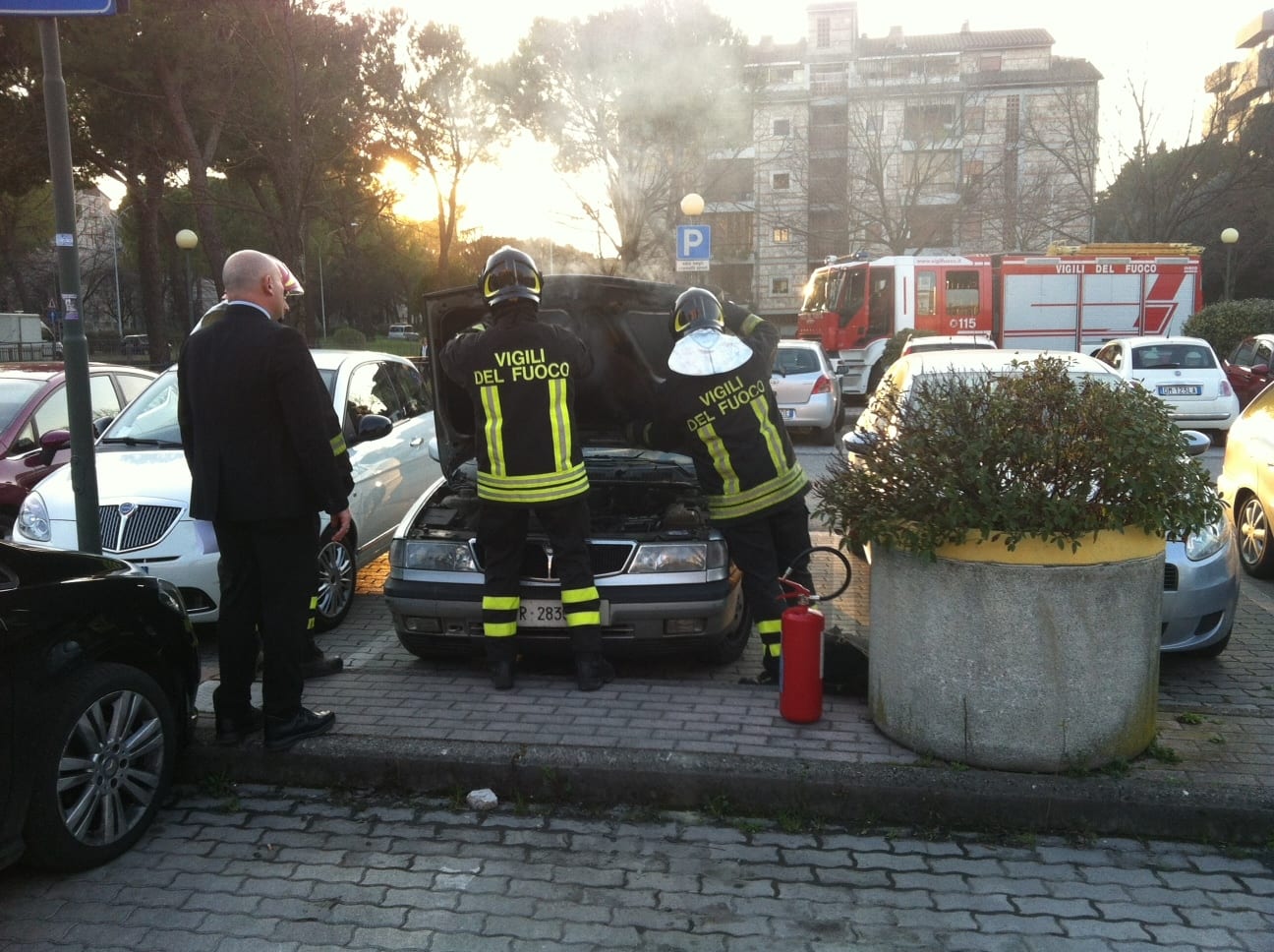 I vigili del fuoco al lavoro