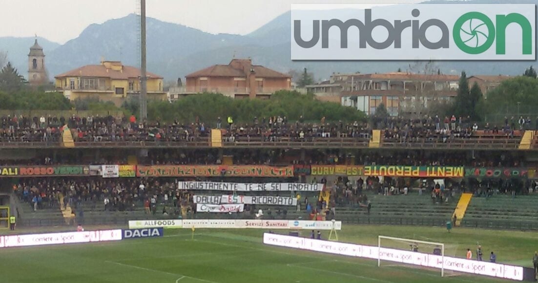 Omicidio Raggi, l’omaggio della Ternana