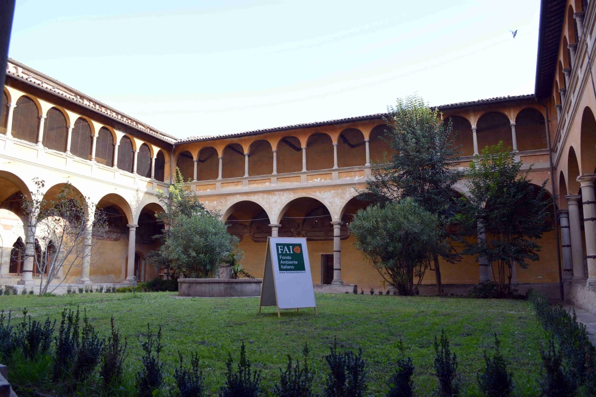 Il chiostro di San Domenico