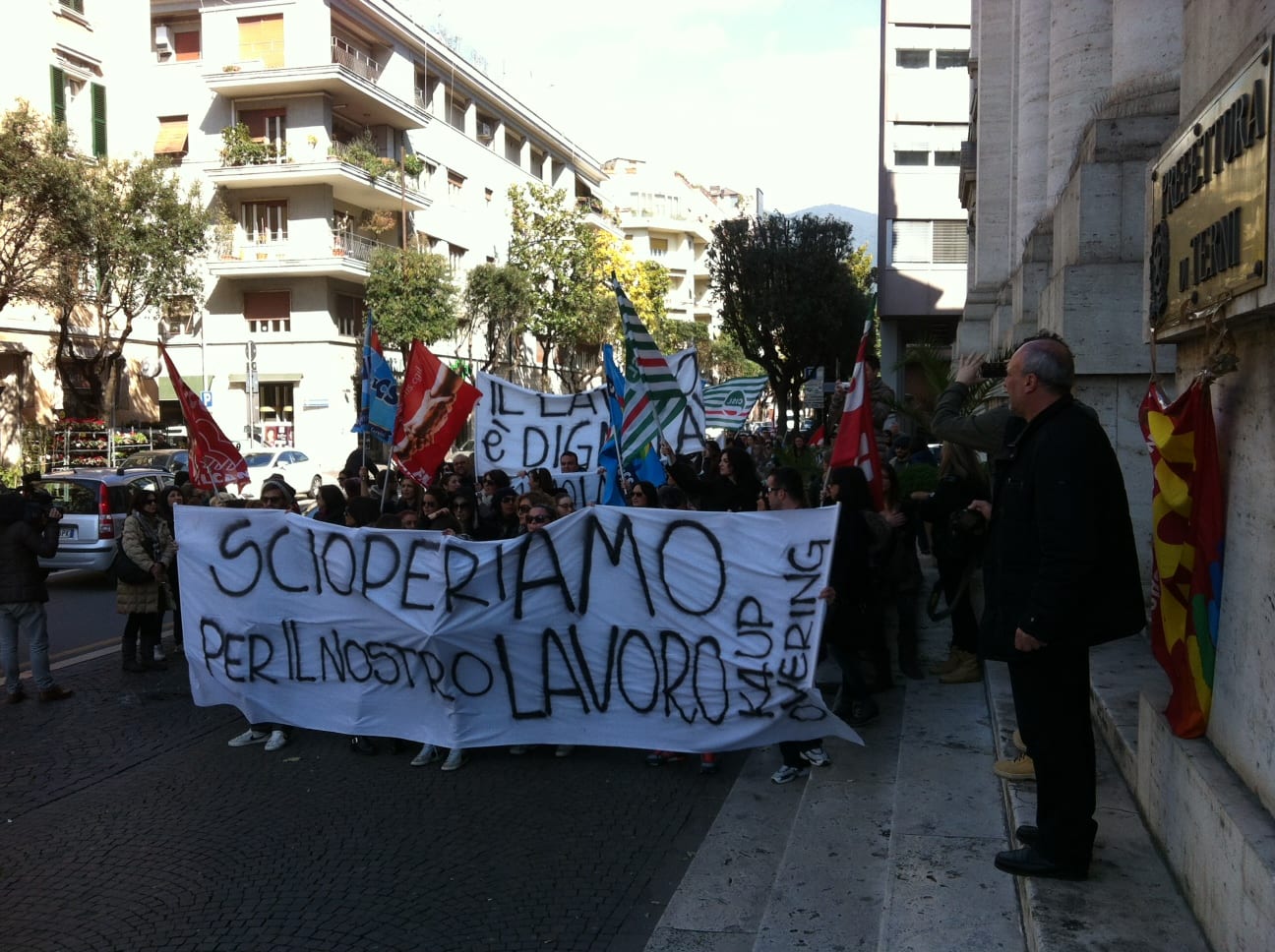 Terni, Call center: il corteo sotto la prefettura