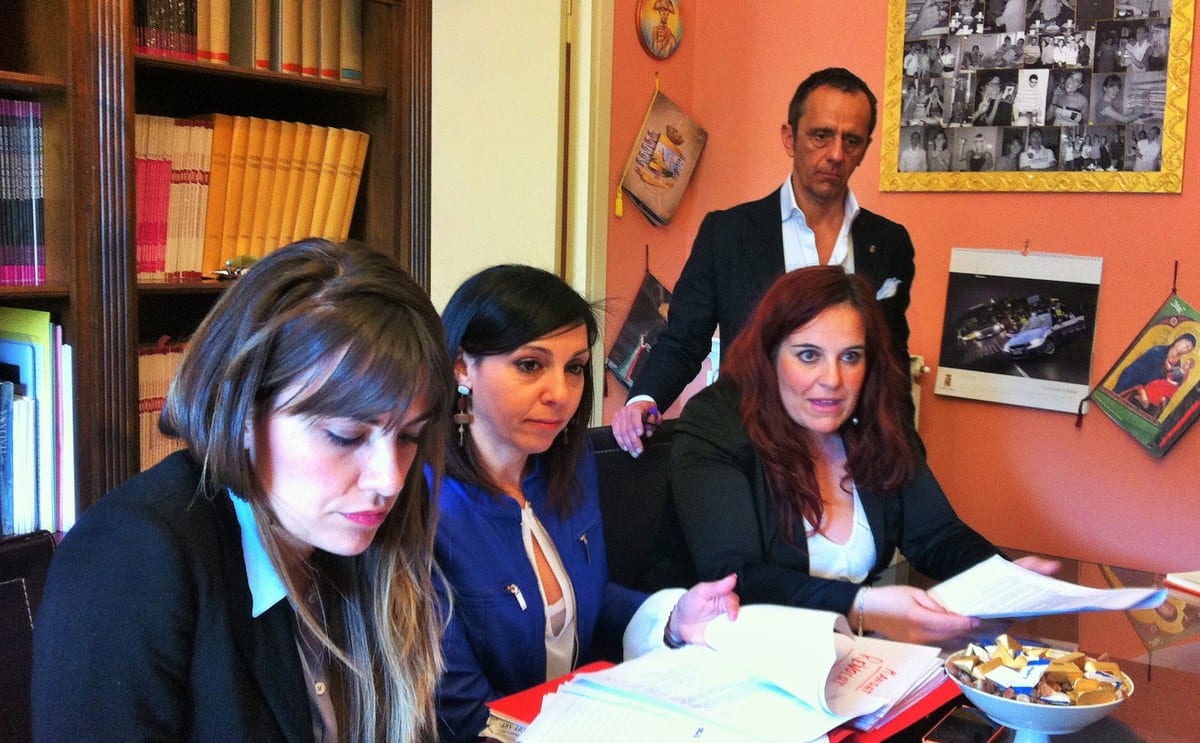 I legali che difendono i residenti di Prisciano