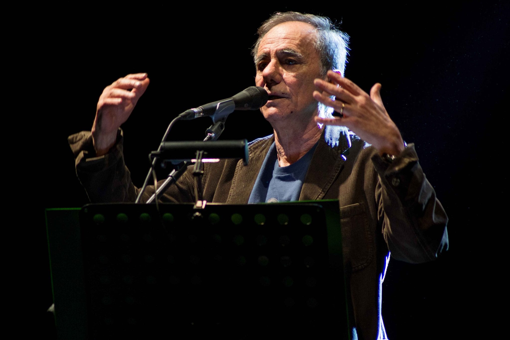 Roberto Vecchioni (Foto Marco Zuccaccia)