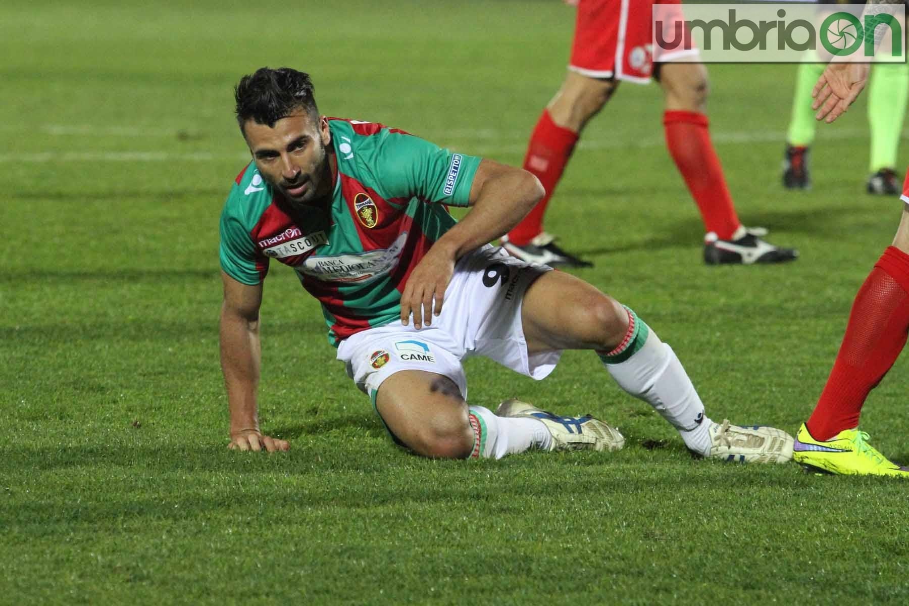 Fabio Ceravolo, fantastica doppietta (Foto A.Mirimao)