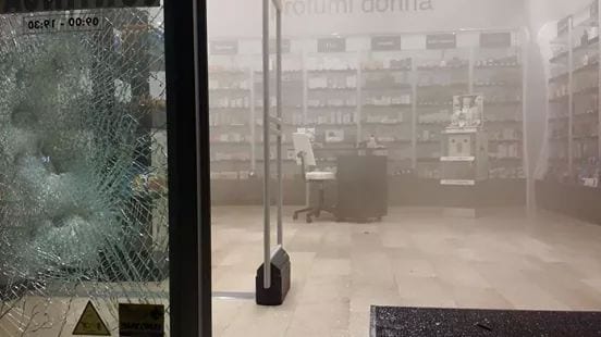 Una 'spaccata' a Perugia