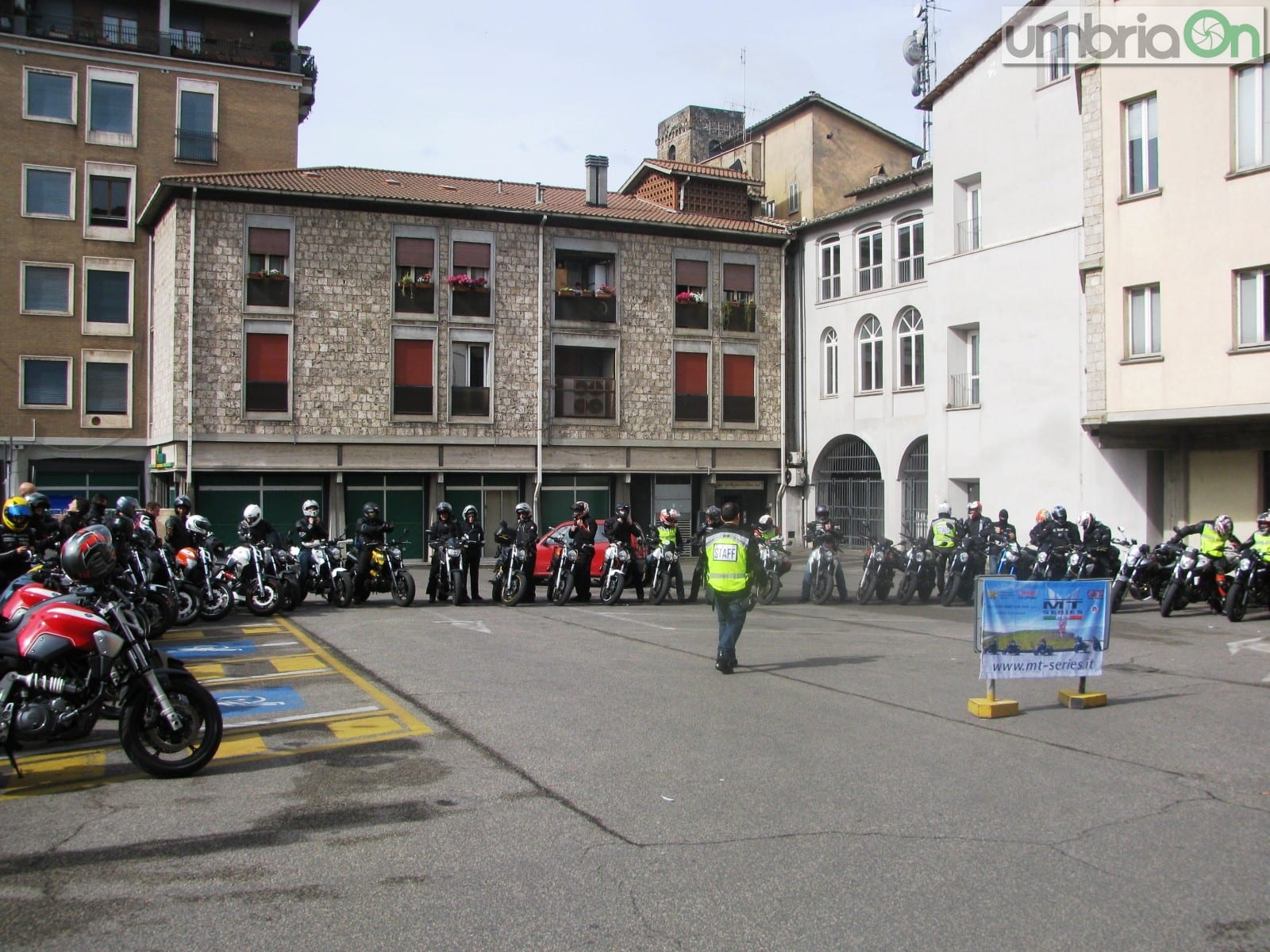 L'adunata