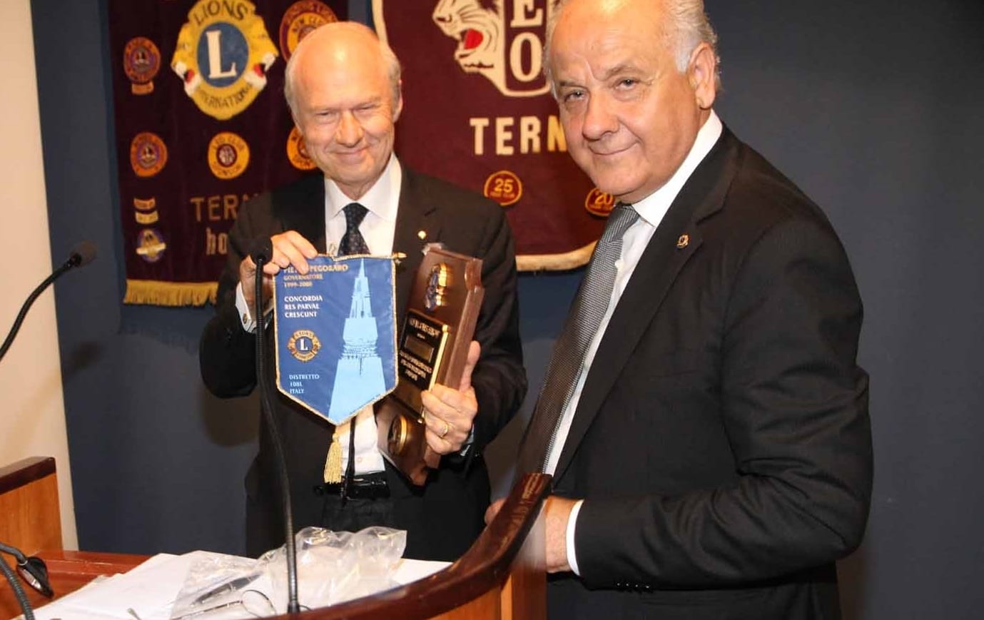 Terni, Lions Club Host premia il Prefetto