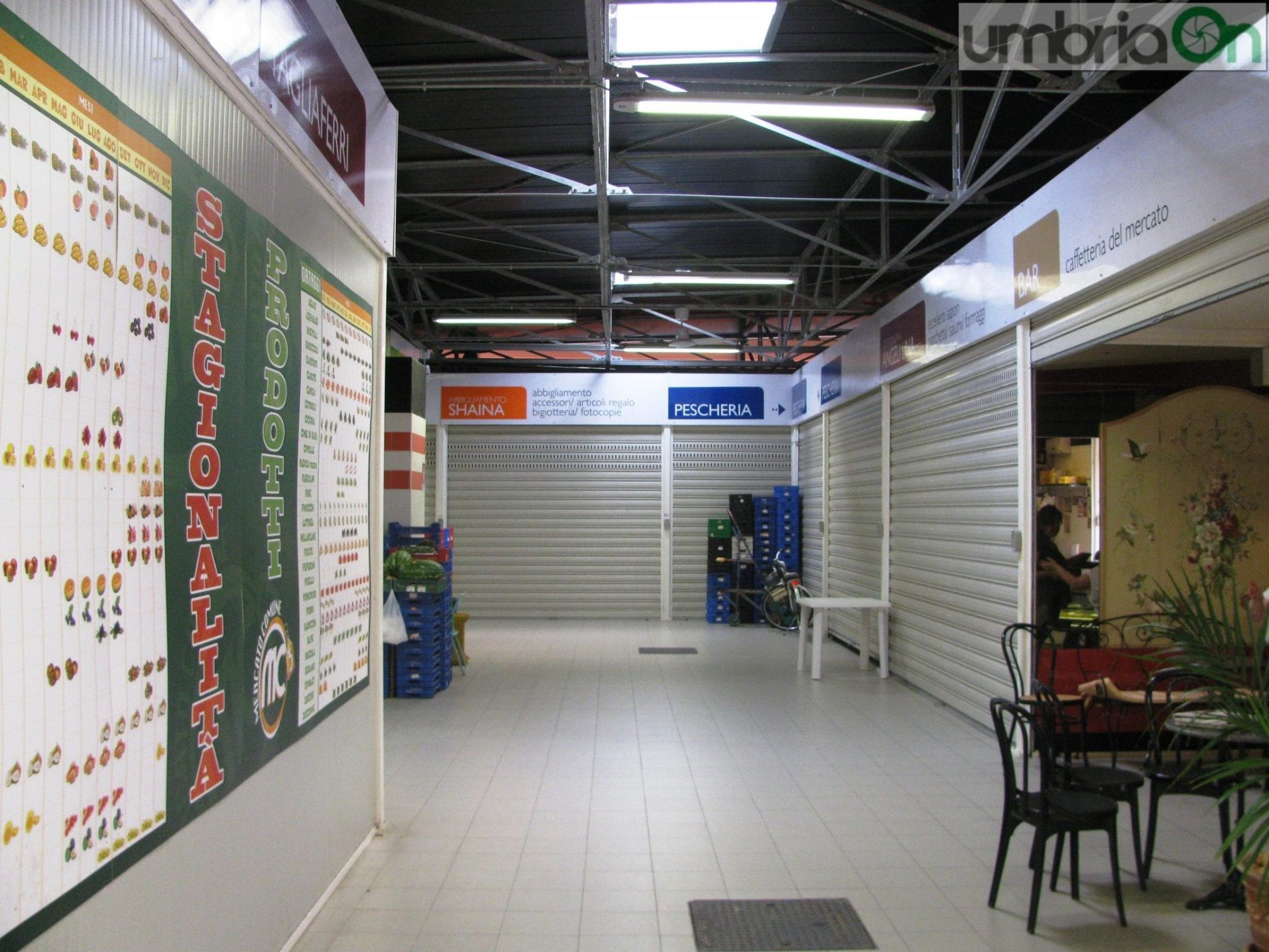 L'interno del mercato coperto di Terni
