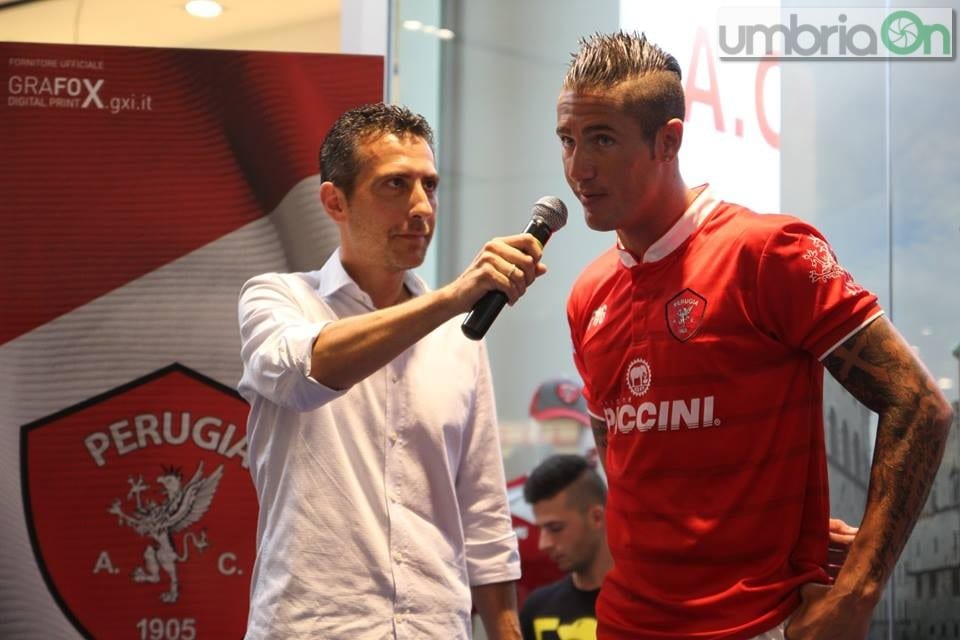 Ardemagni con la nuova maglia 2015-2016