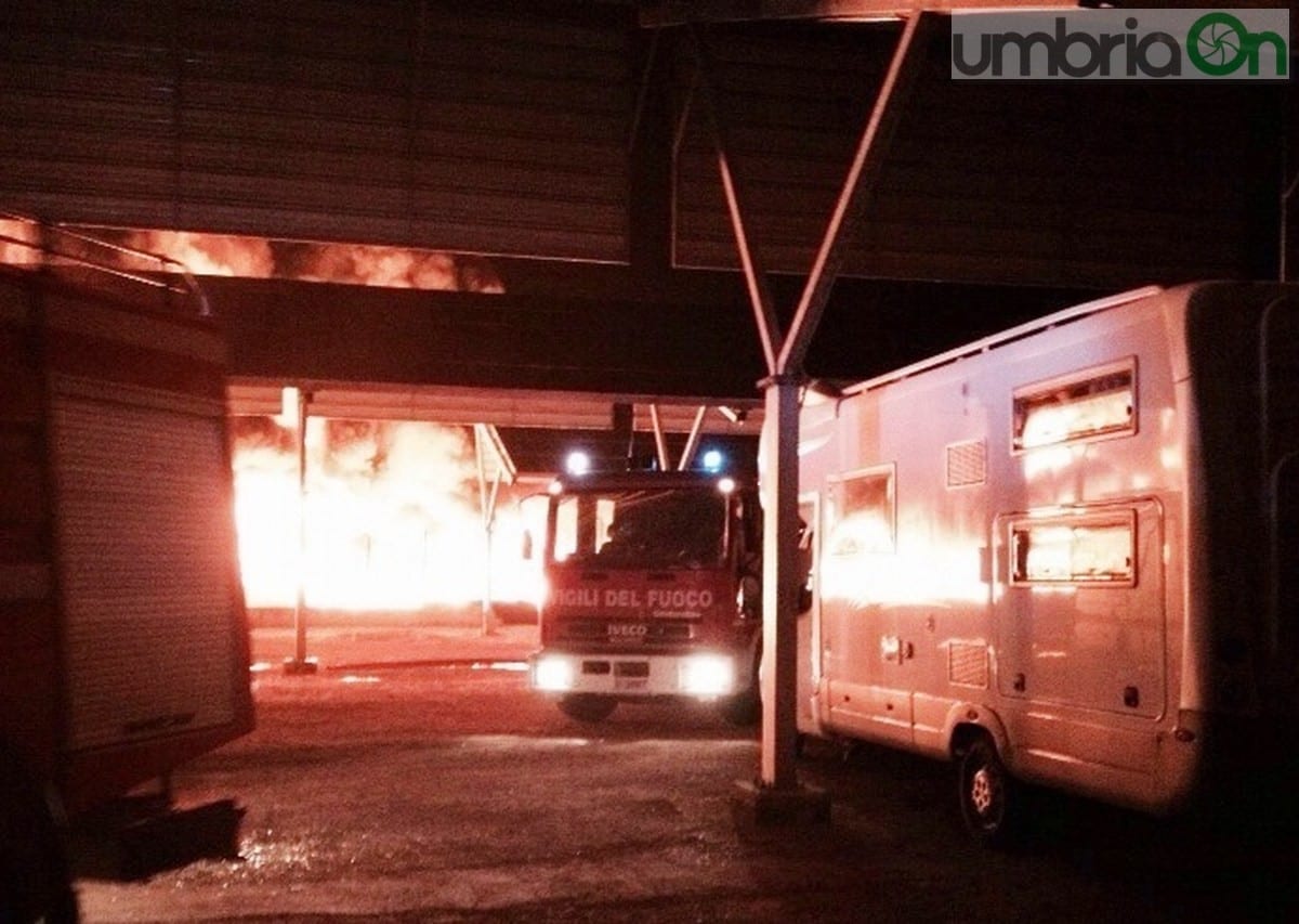 L'incendio alla Cores di Vascigliano