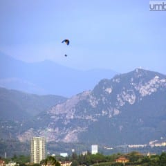 All’aviosuperficie di Terni riapre la scuola di paracadutismo