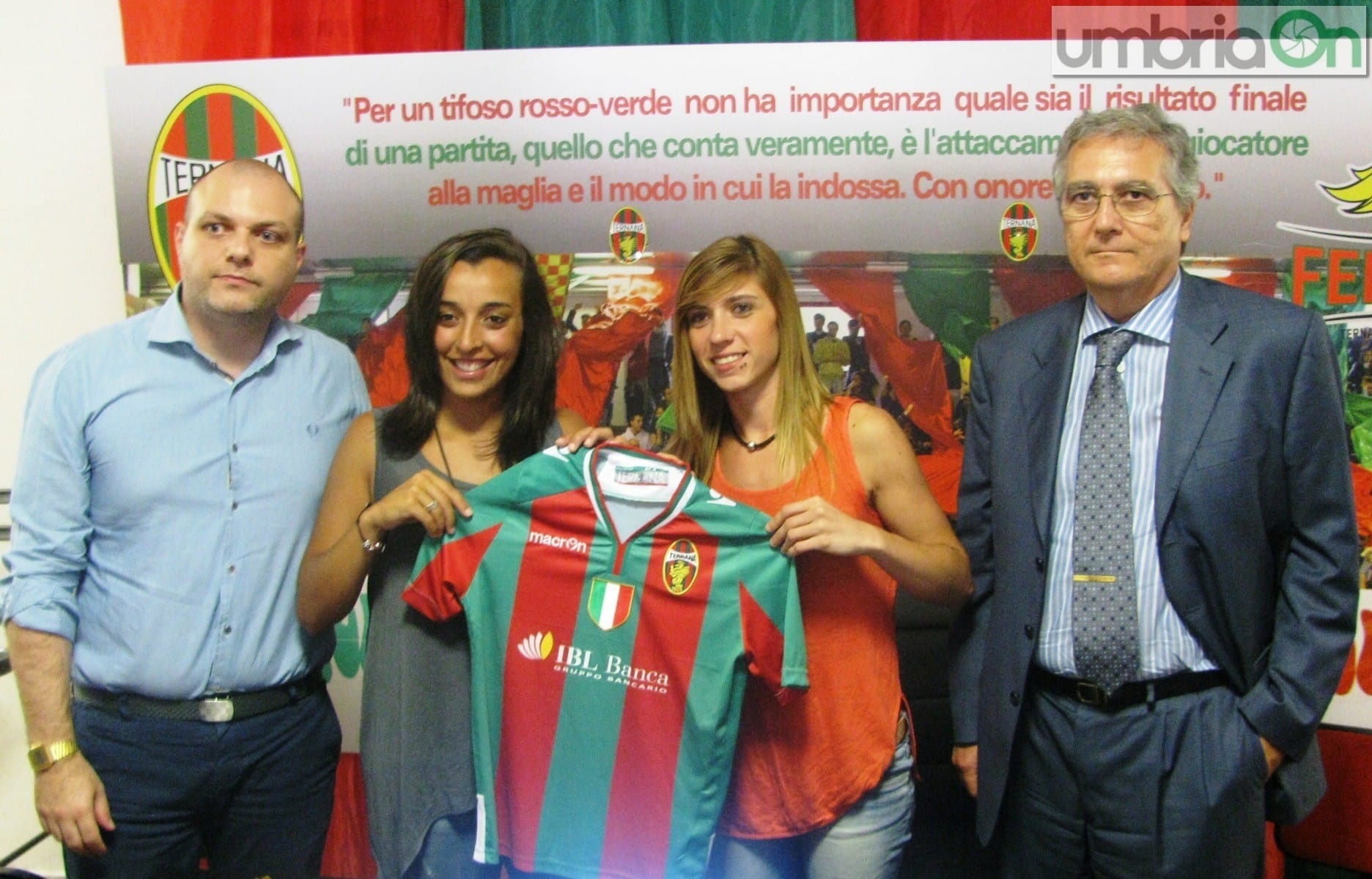 Maria Quarta e Carmen Gutiérrez con i Basile