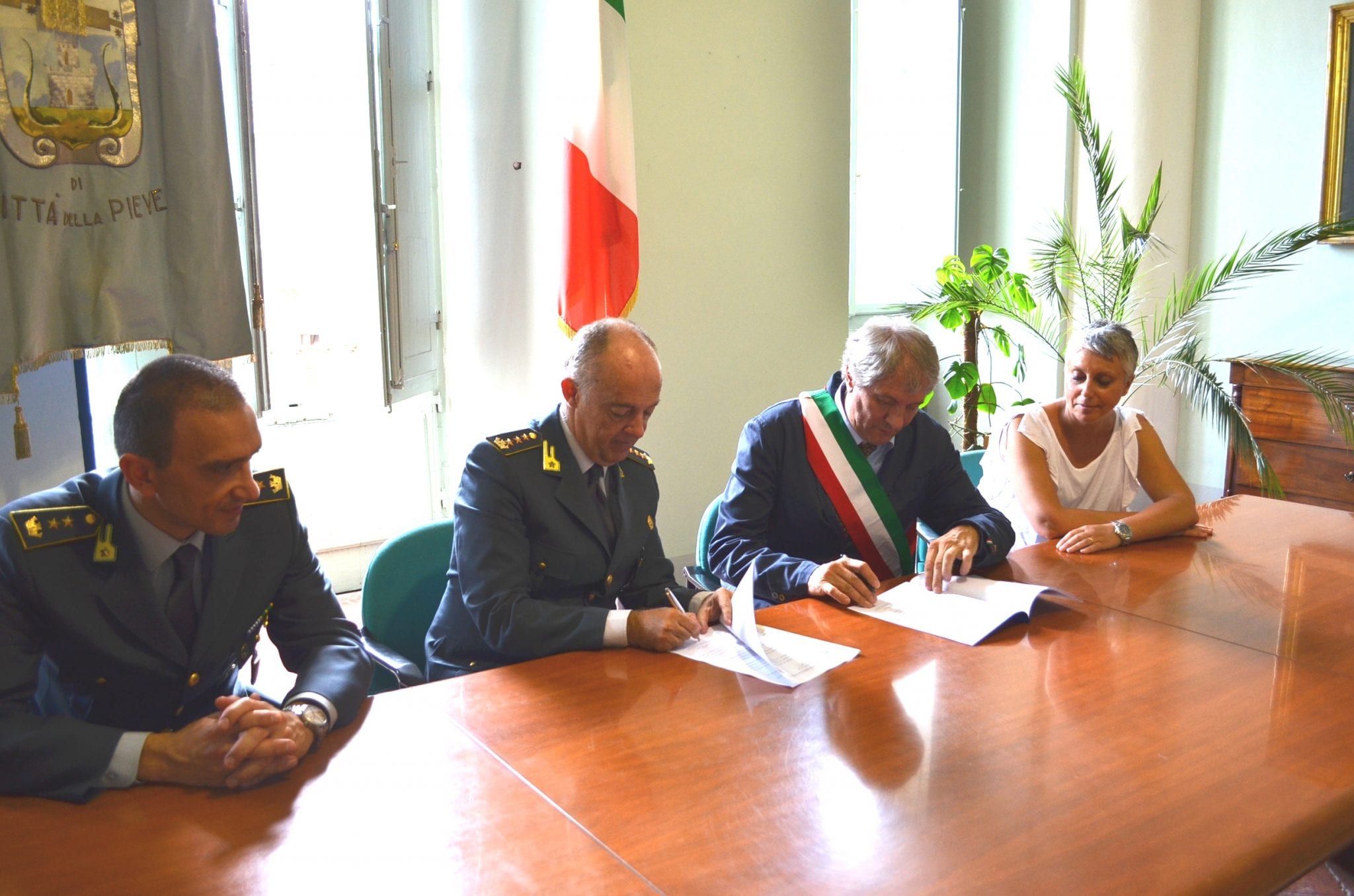 La firma del 'Protocollo d'intesa'