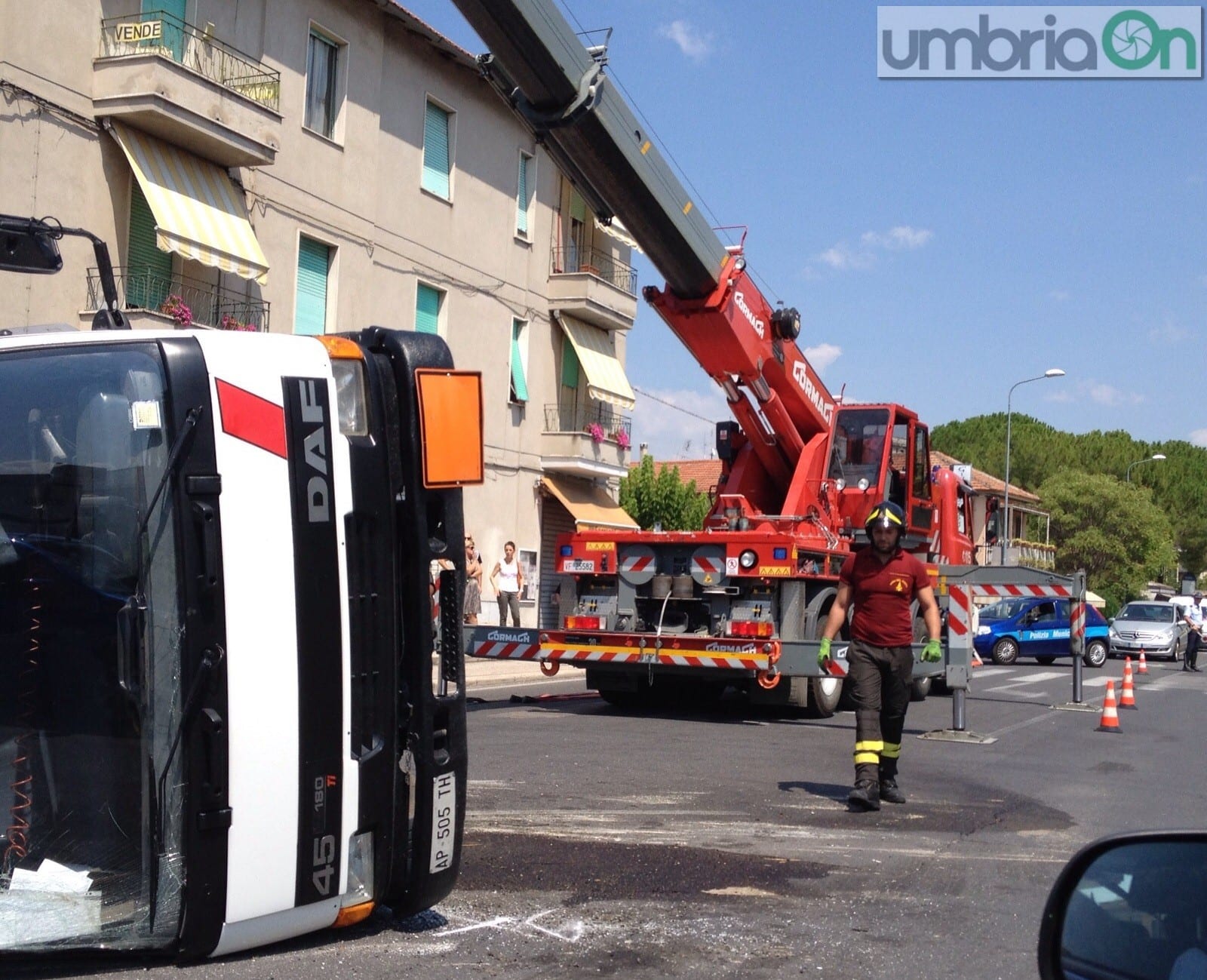 I vigili del fuoco al lavoro