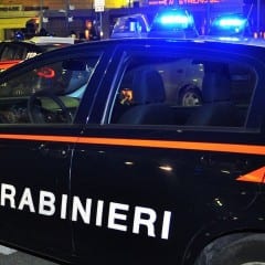 Coltello contro barista, carabinieri in azione