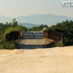 Terni, il ponte ‘divide’: slitta la bretella