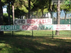 Lo striscione al ‘Liberati’