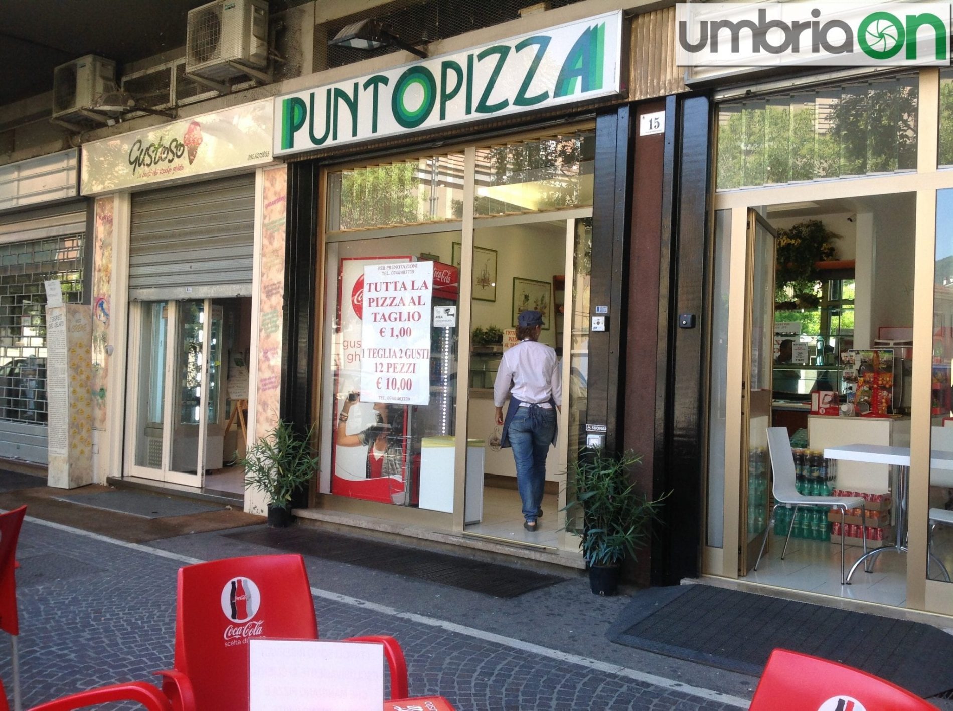 'Punto pizza' in via Mazzini preso di mira dai ladri