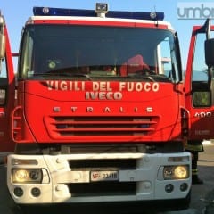 Amelia, fiamme in casa per ‘colpa’ del camino