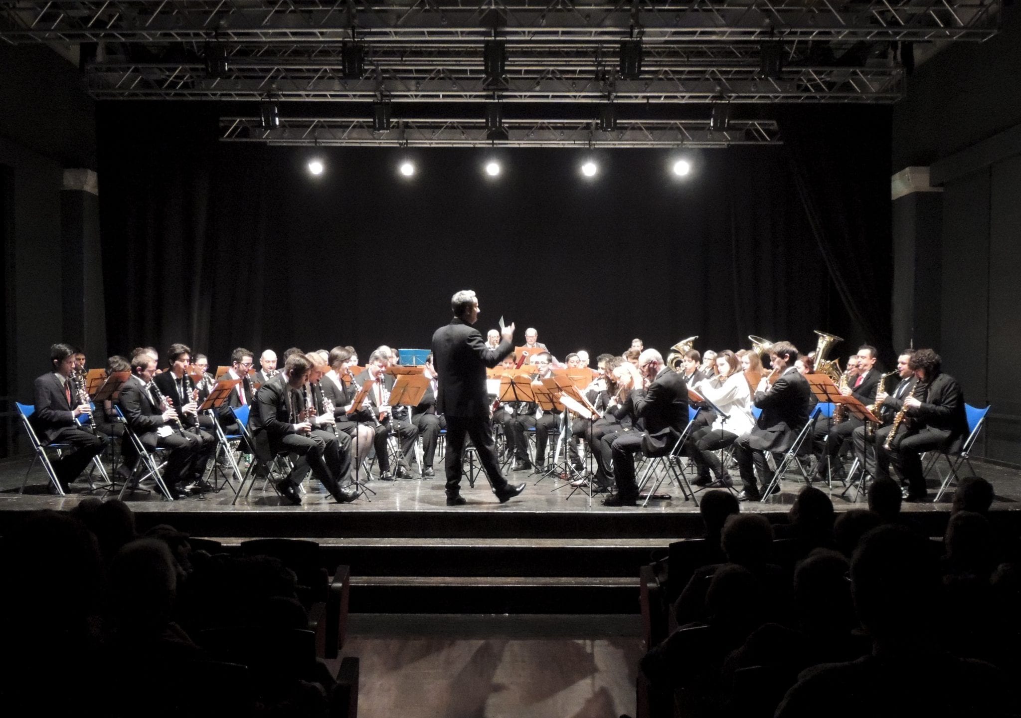 Un concerto al teatro Secci (Foto Iolanda Russo)