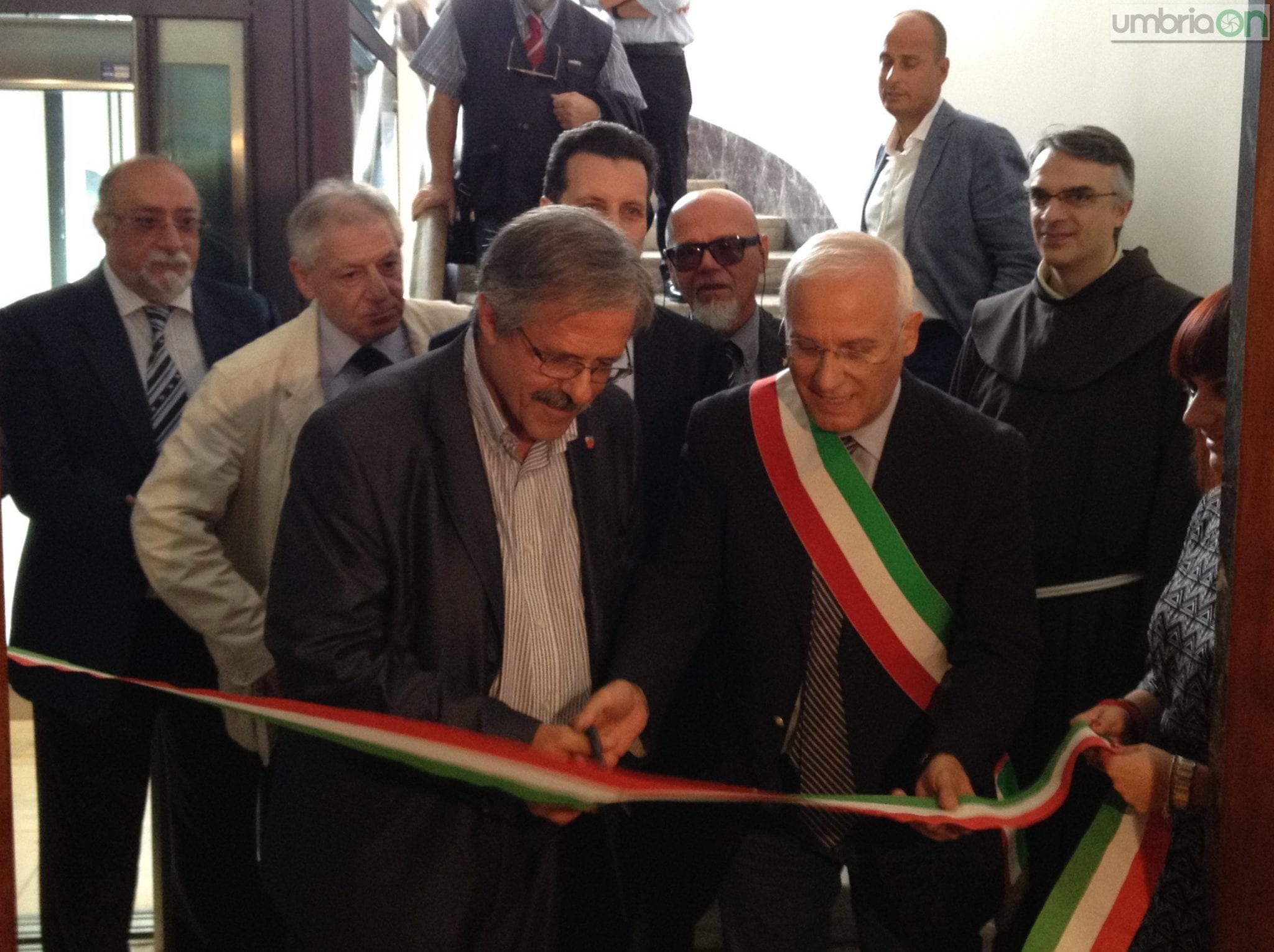 Il taglio del nastro