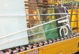 Il vetro spaccato