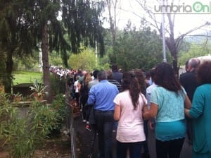 Strettura Galletti funerale25 corteo