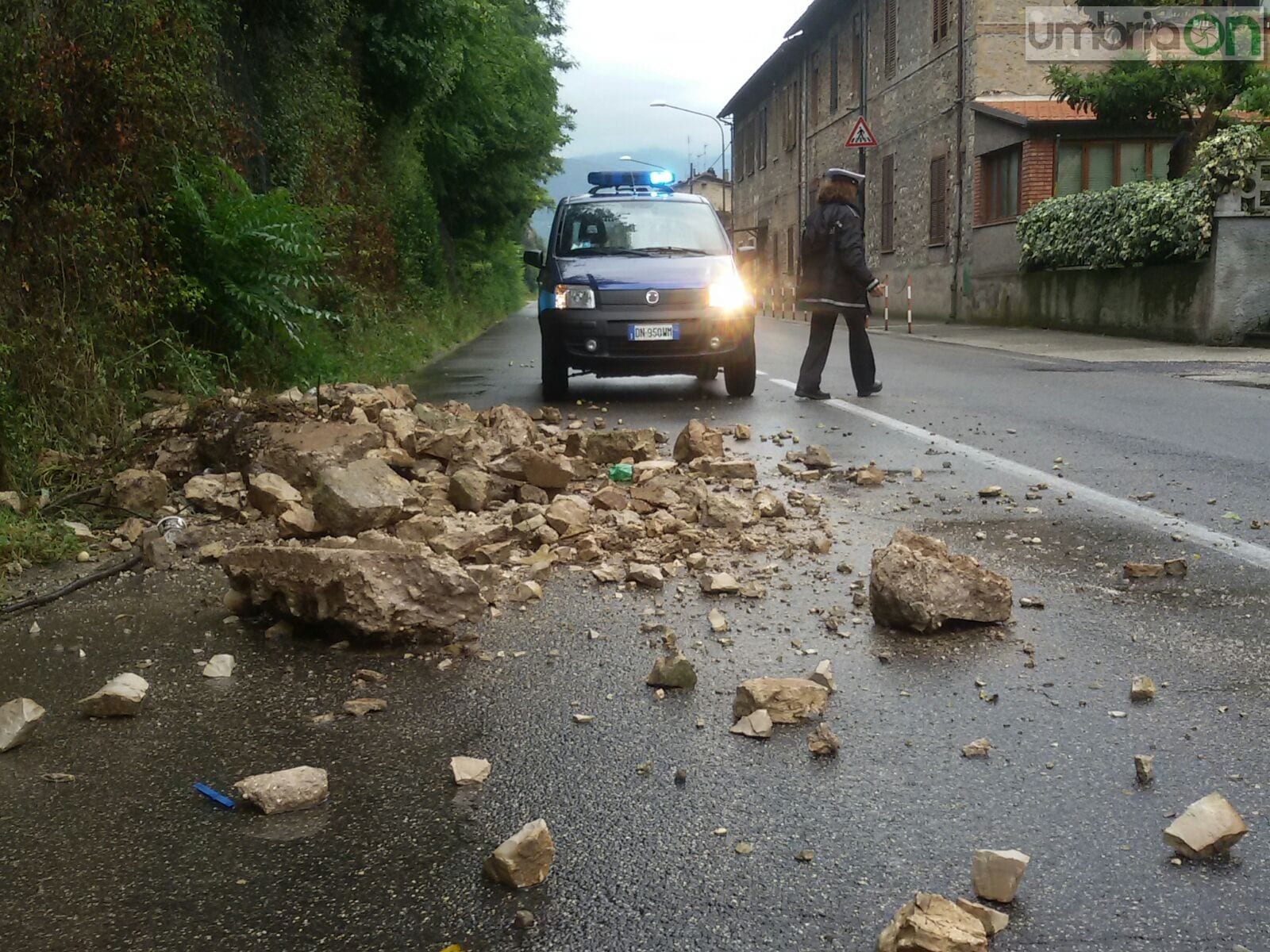 Massi sulla strada