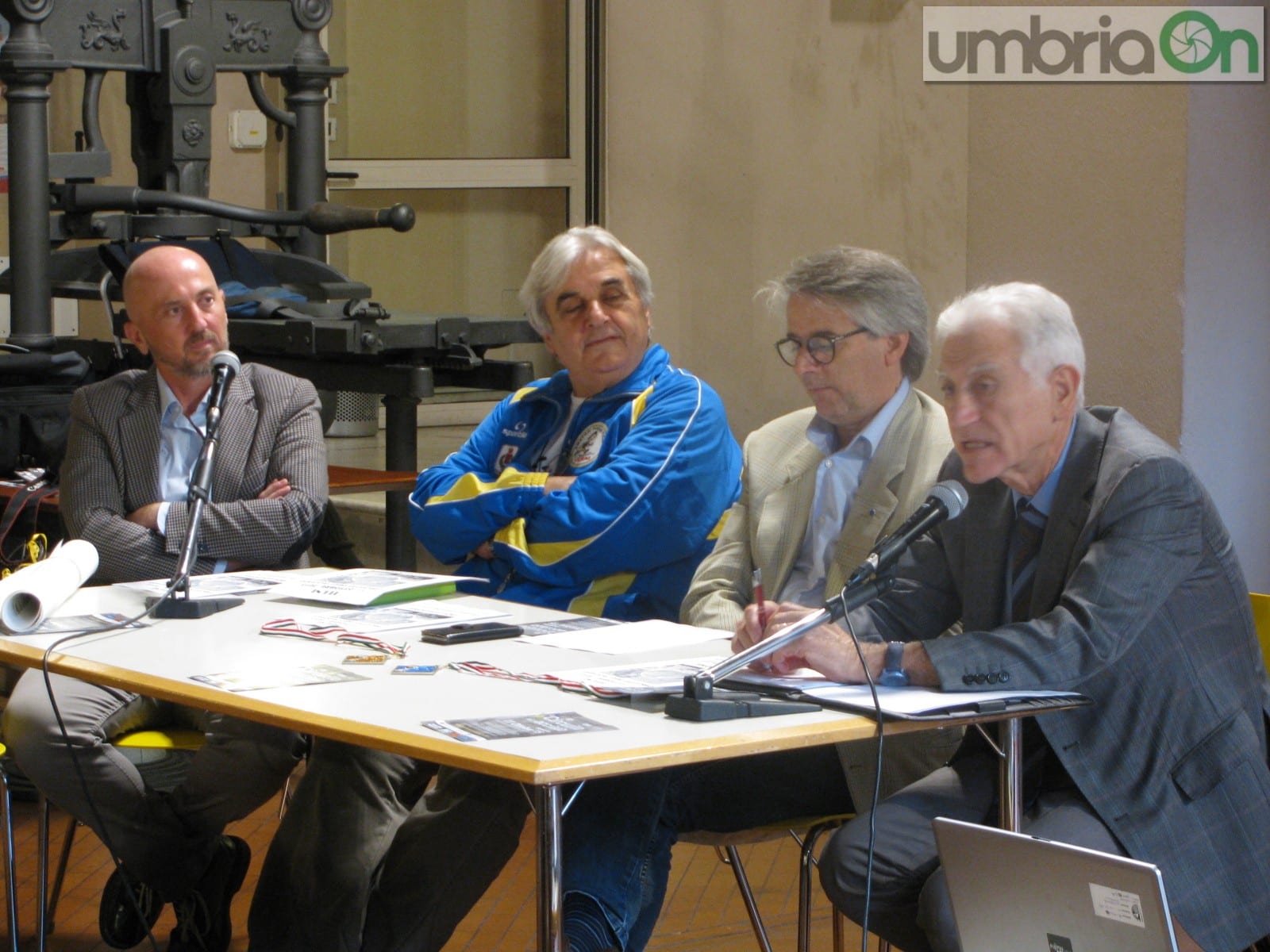 La conferenza di presentazione