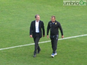 Tesser e Breda all'ingresso in campo